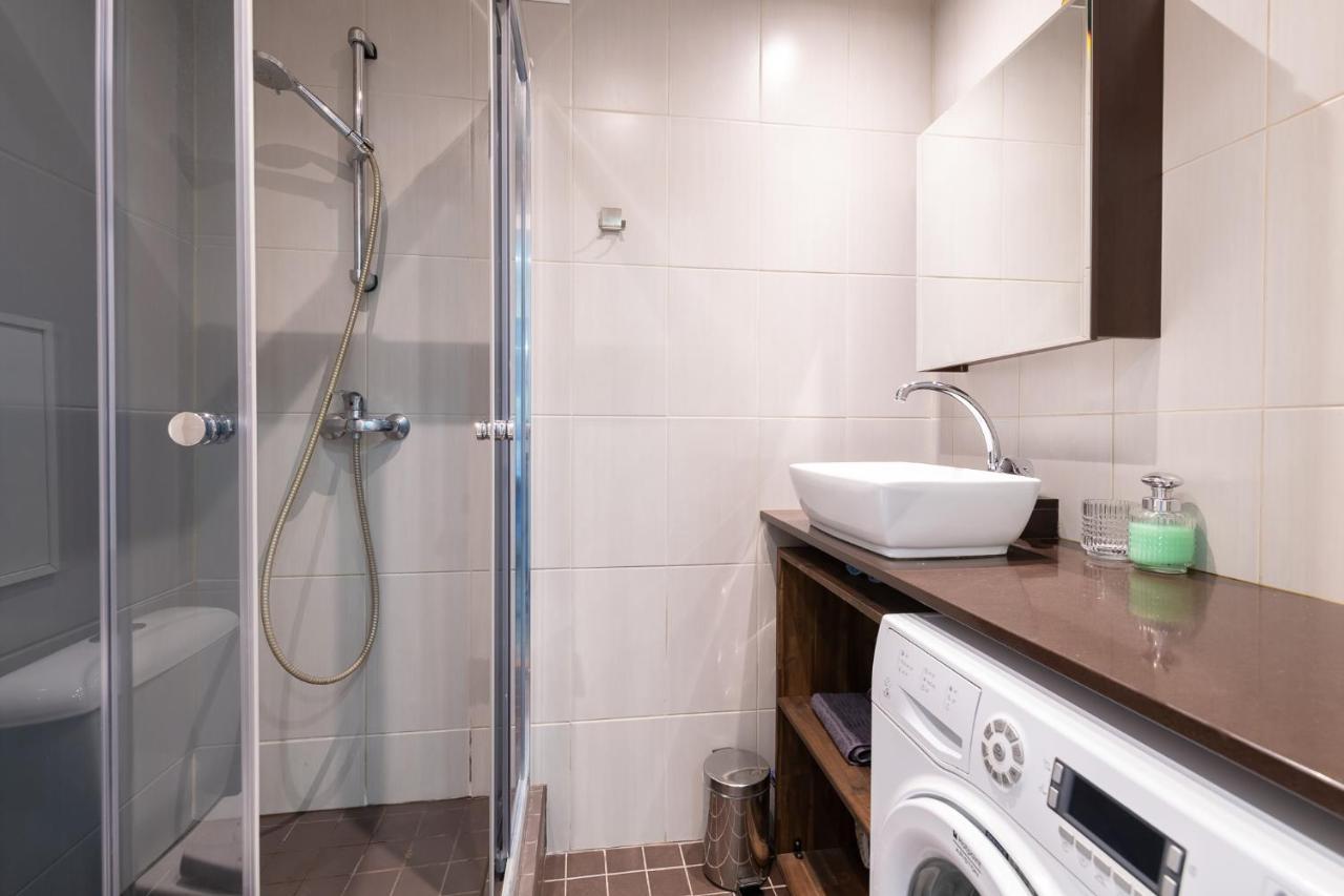Cozy Stylish Studio Apartment With Free Parking By Centralapartments Tallin Zewnętrze zdjęcie